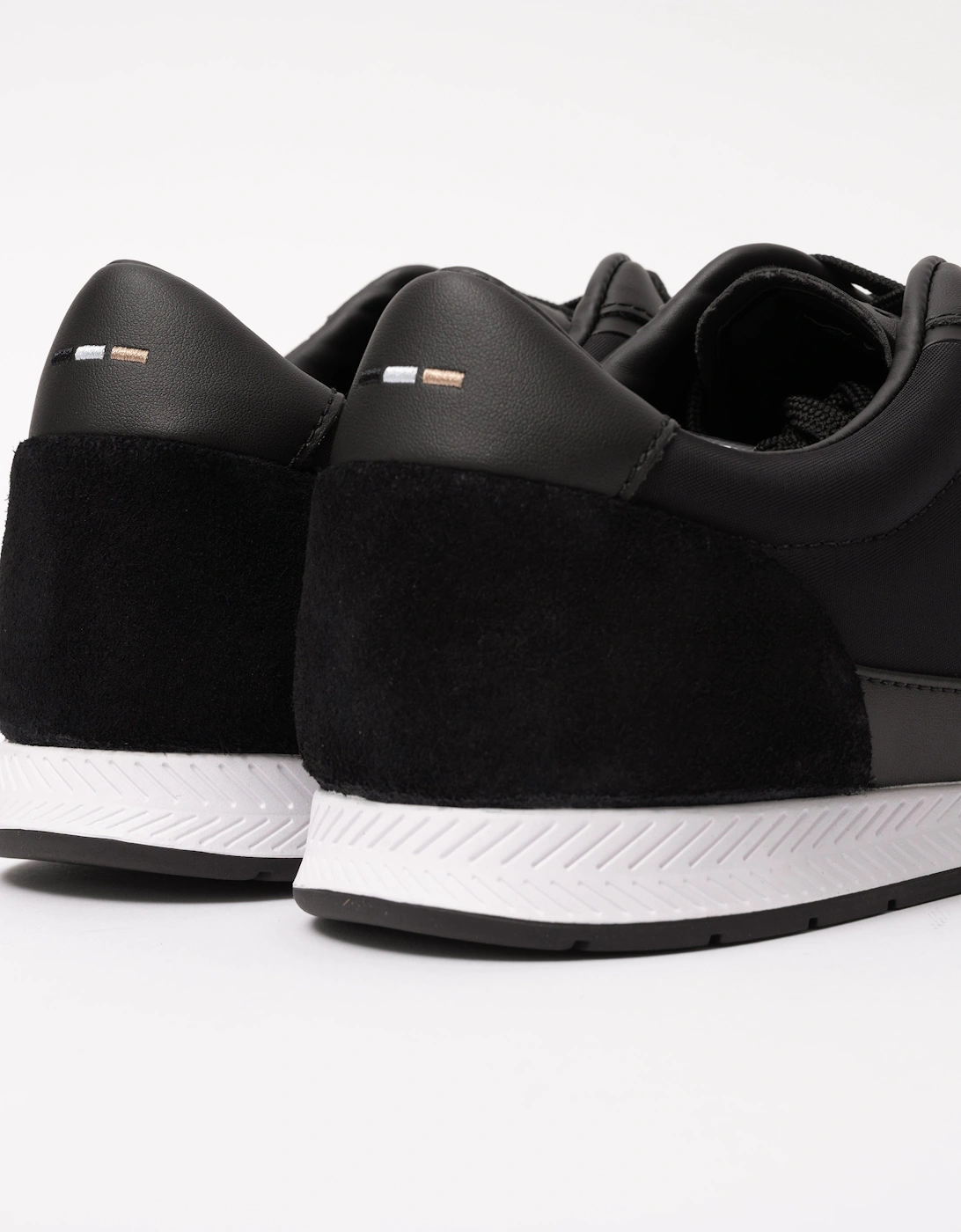 BOSS Orange Nitan Mens Low-top trainers with suede and faux leather - Black 001
