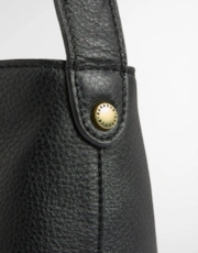 Thumbnail 3 of 11
