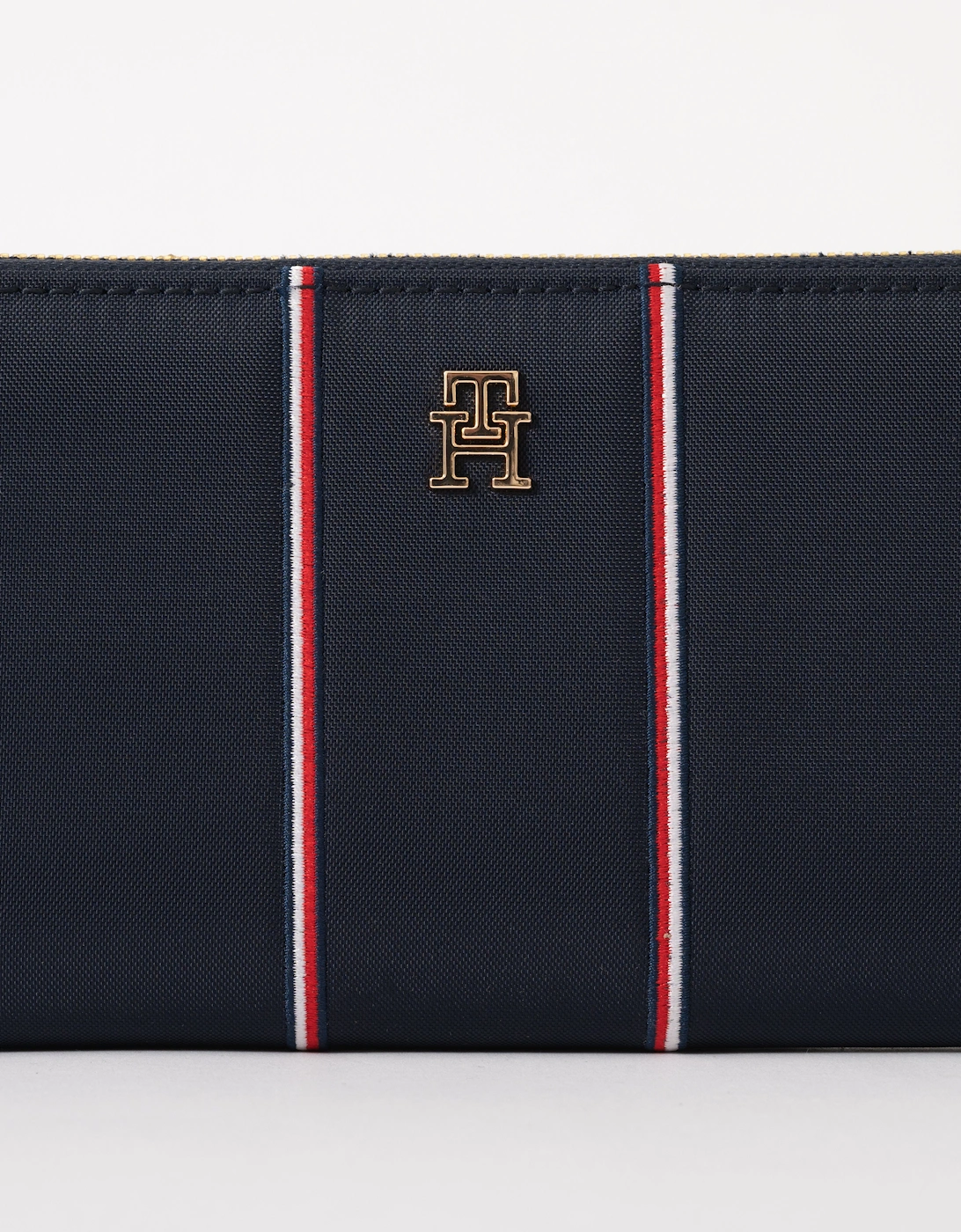 TH Icon Corp Large Zip-Around Womens Nylon Wallet - Blue Corp