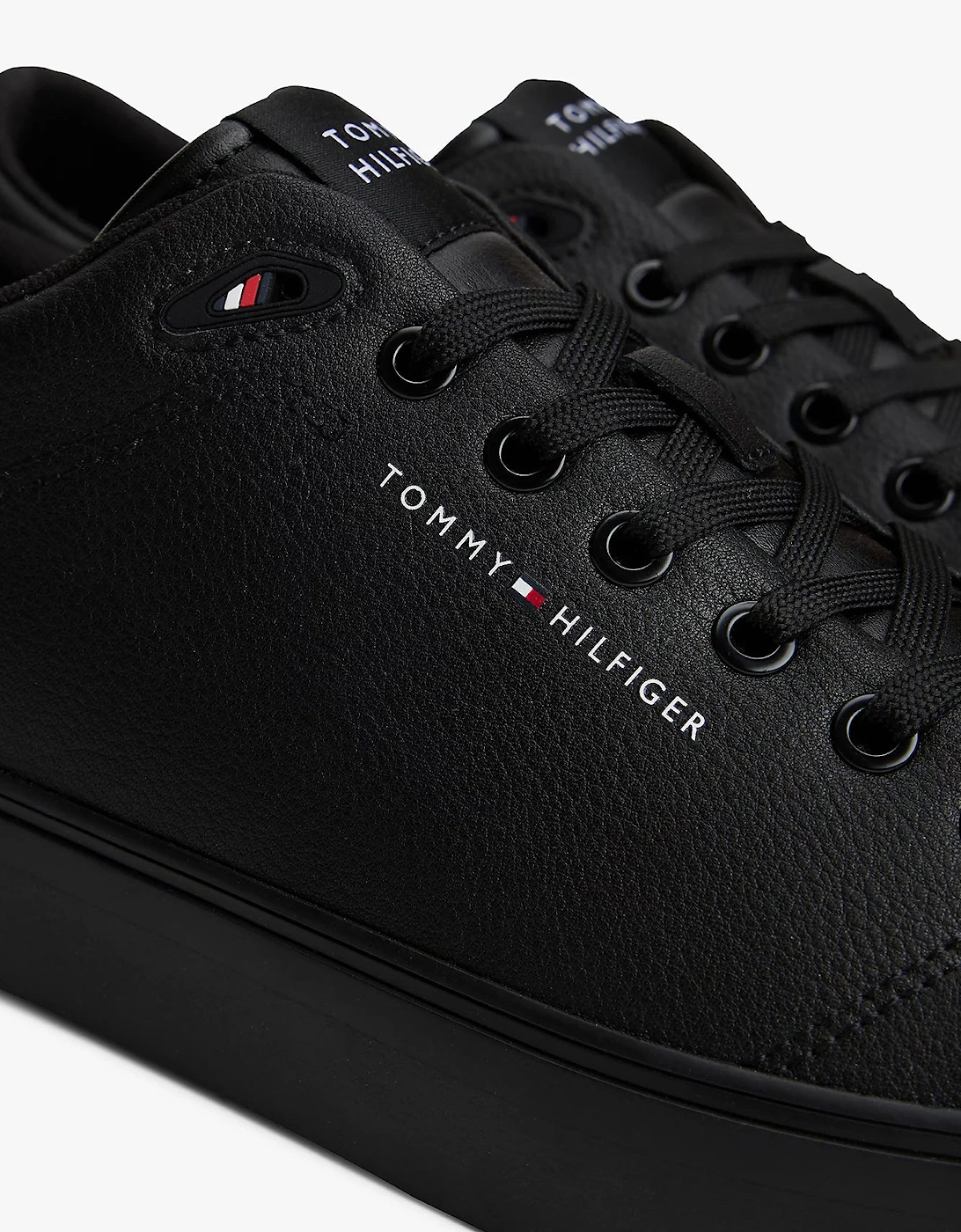 TH Core Low-Top Mens Vulcanised Leather Trainers - Black