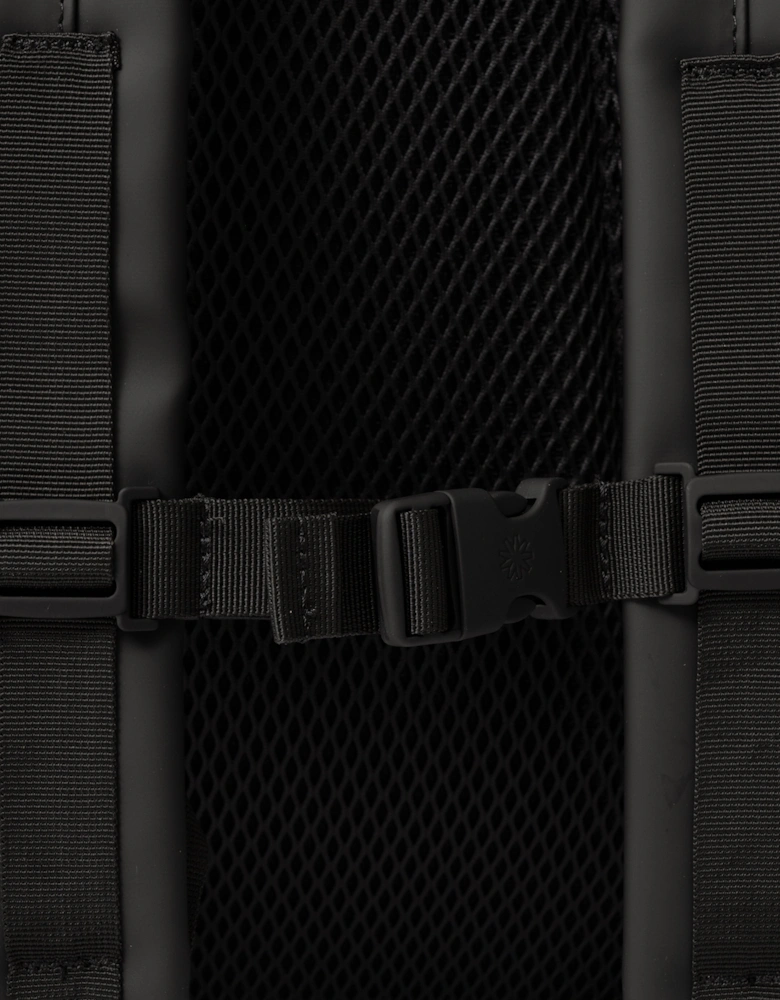Rains Trail Clip Front Backpack - 01 Black