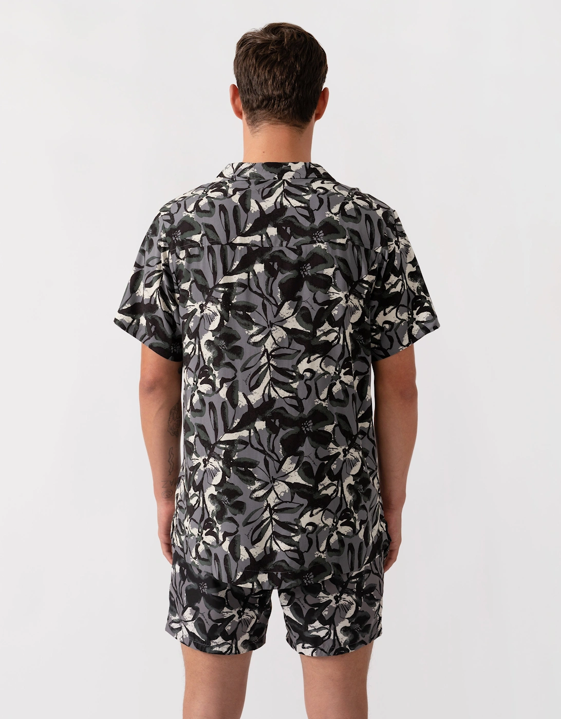 BOSS Orange Mens Short Sleeve Floral Print Beach Shirt - Open Grey 062