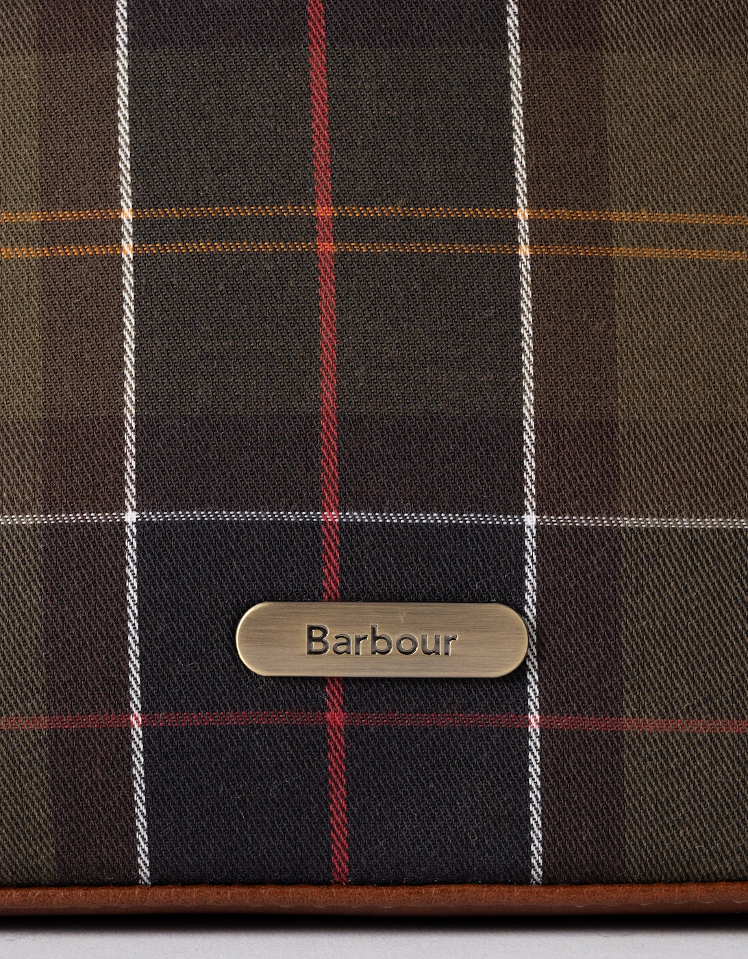 Cedar Womens Tartan Bucket Bag - Classic Tartan