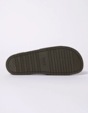 Thumbnail 5 of 6
