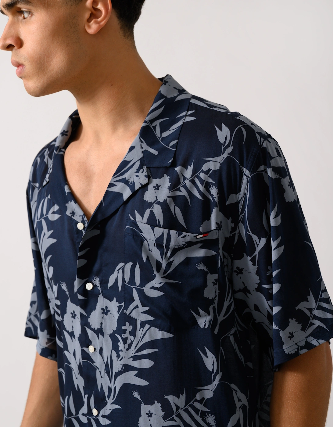 Mens Bowling Shirt - Floral Tropic Aop Desert Sky