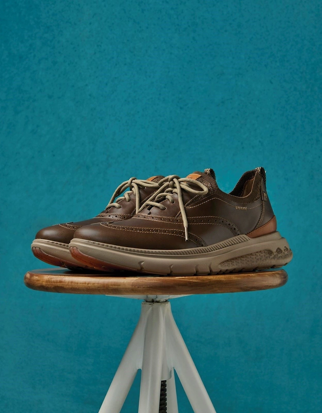 Excel Leather Men's Fossil Lace-Up Shoes