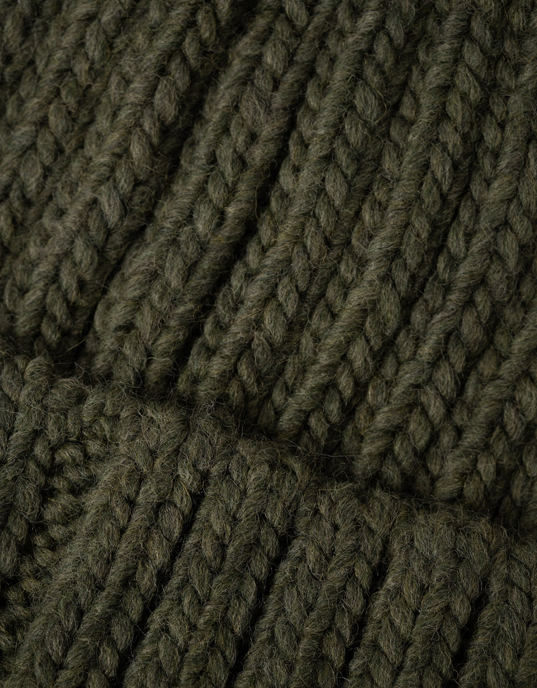 Semiury 5 Bobble Hat - Tea Leaf G0A