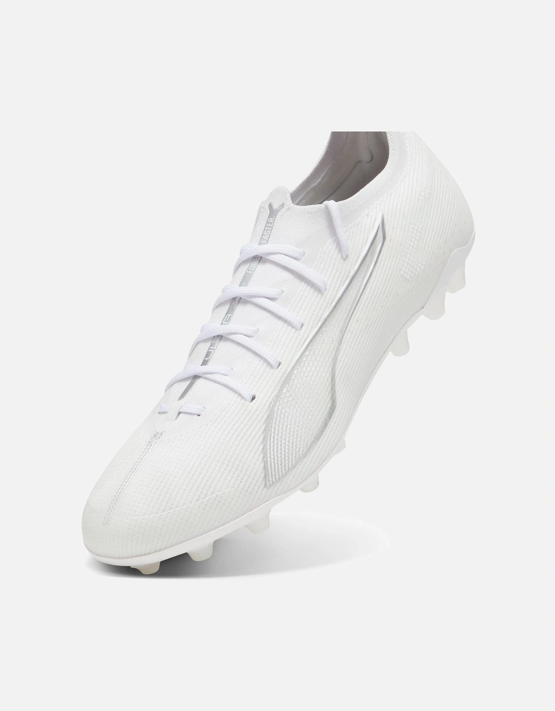 Ultra 5 Ultimate MG Football Boots