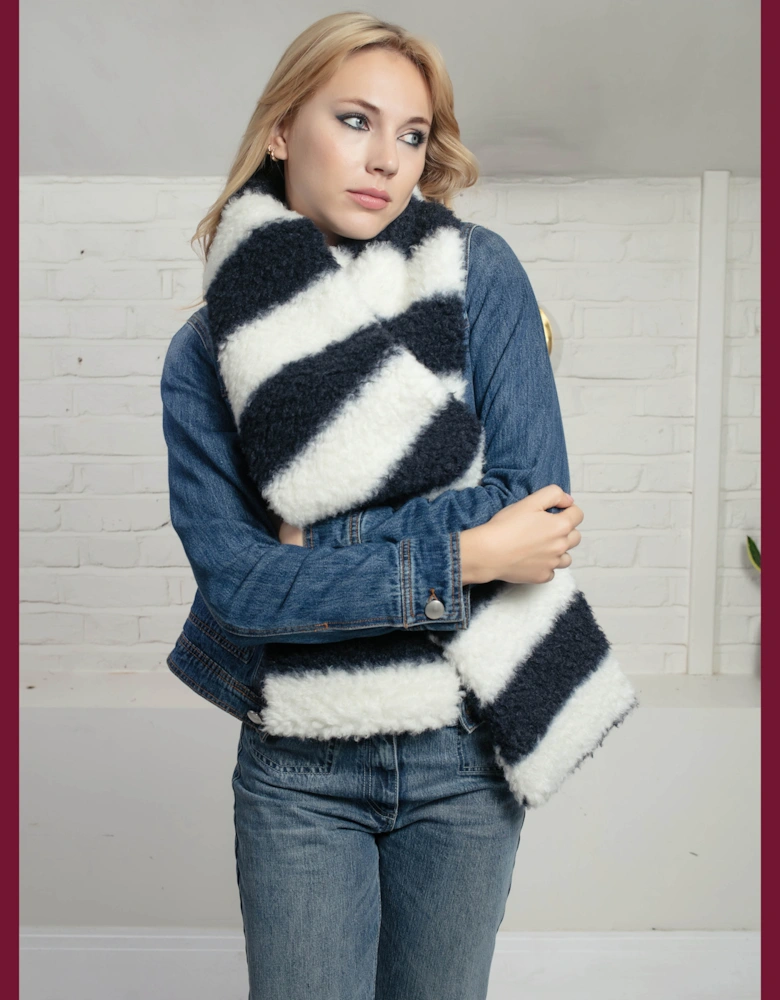 Columbia Stripe Scarf In Navy