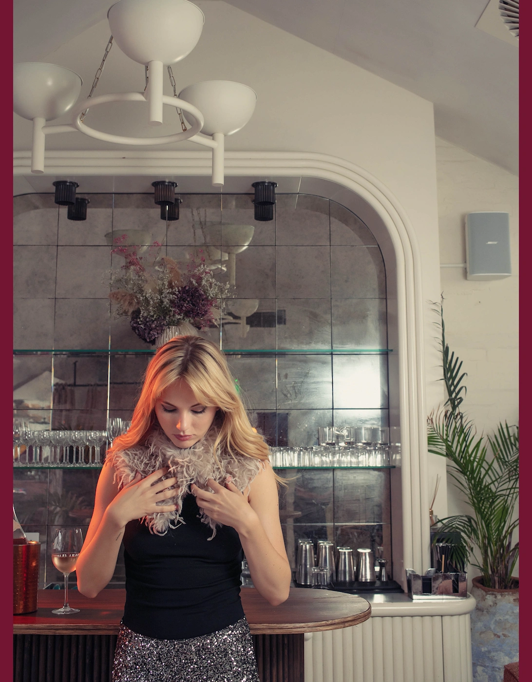 Bergdorf Collar In Latte