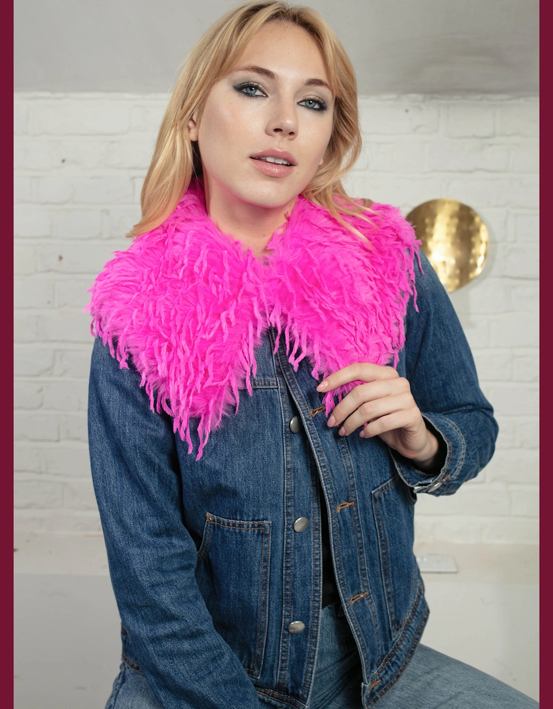 Bergdorf Collar In Fuchsia, 3 of 2