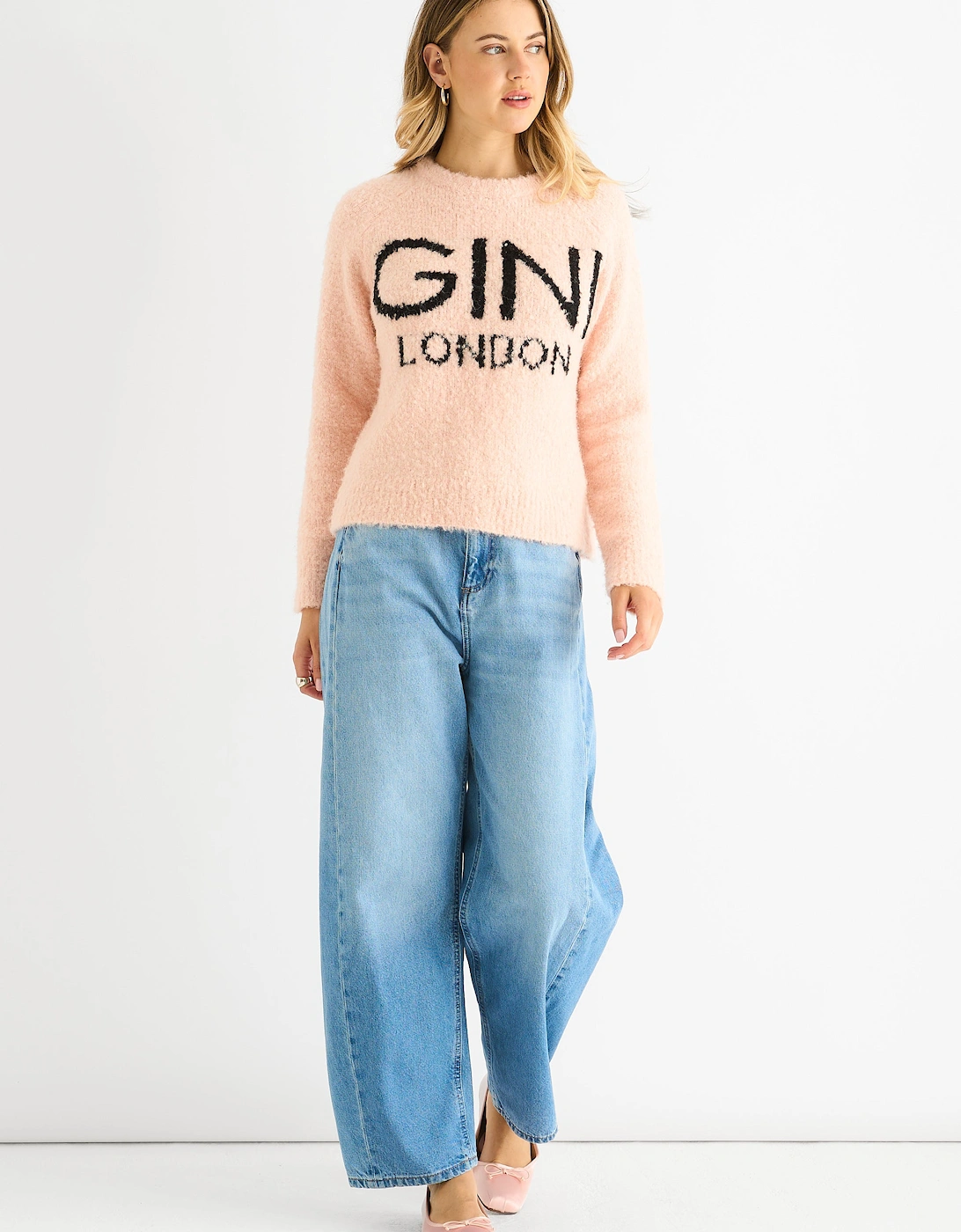 Gini London Women's Tan Pink Gini Logo Cozy Knit Jumper - Size: 10/12