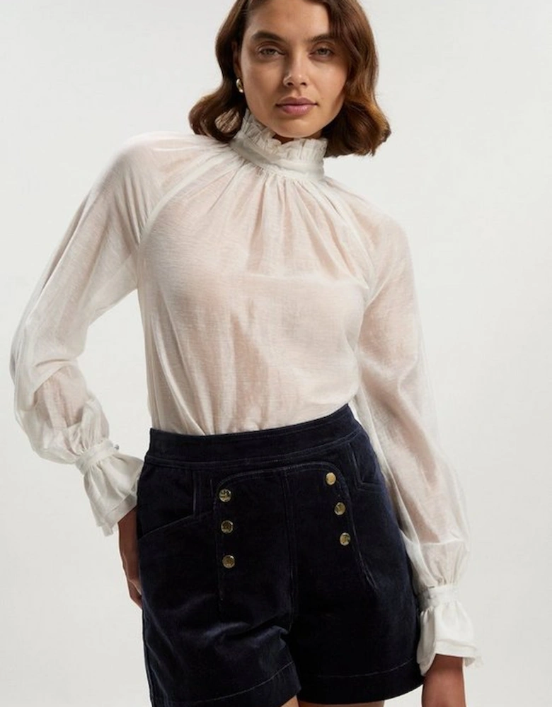 Stretch Cord Button Detail Short