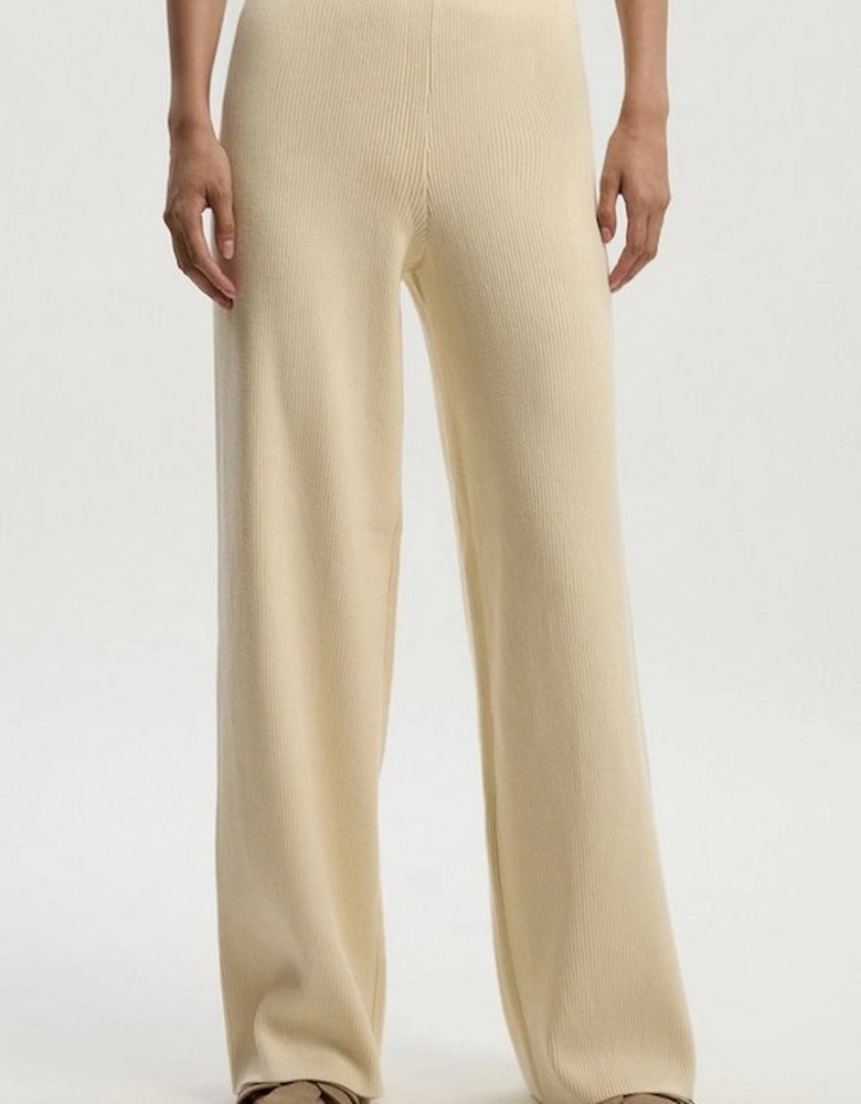Relaxed Rib Knitted Trouser