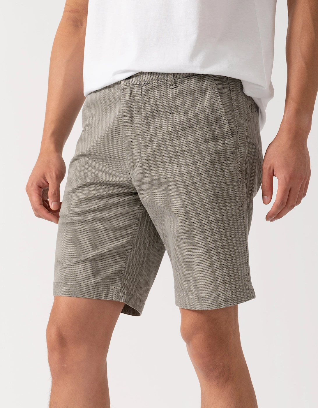 BOSS Orange Mens Slim-Fit Chino Shorts in Stretch-Cotton Twill - Grey 271