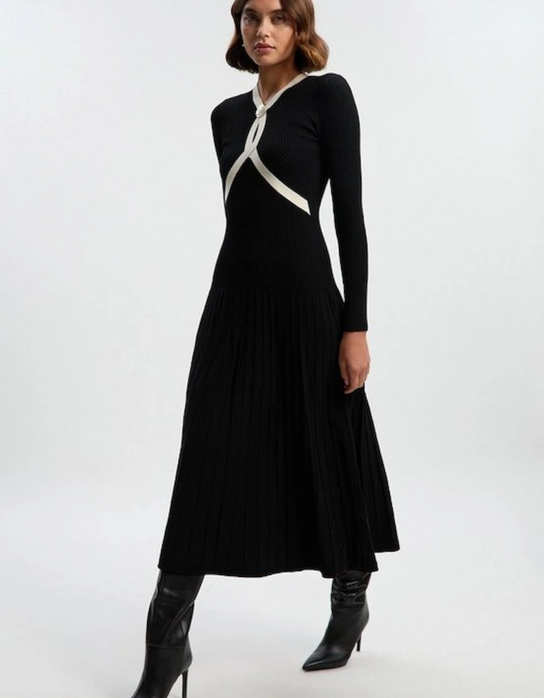 Rib Knit Trim Detail Full Skirt Midi Dress