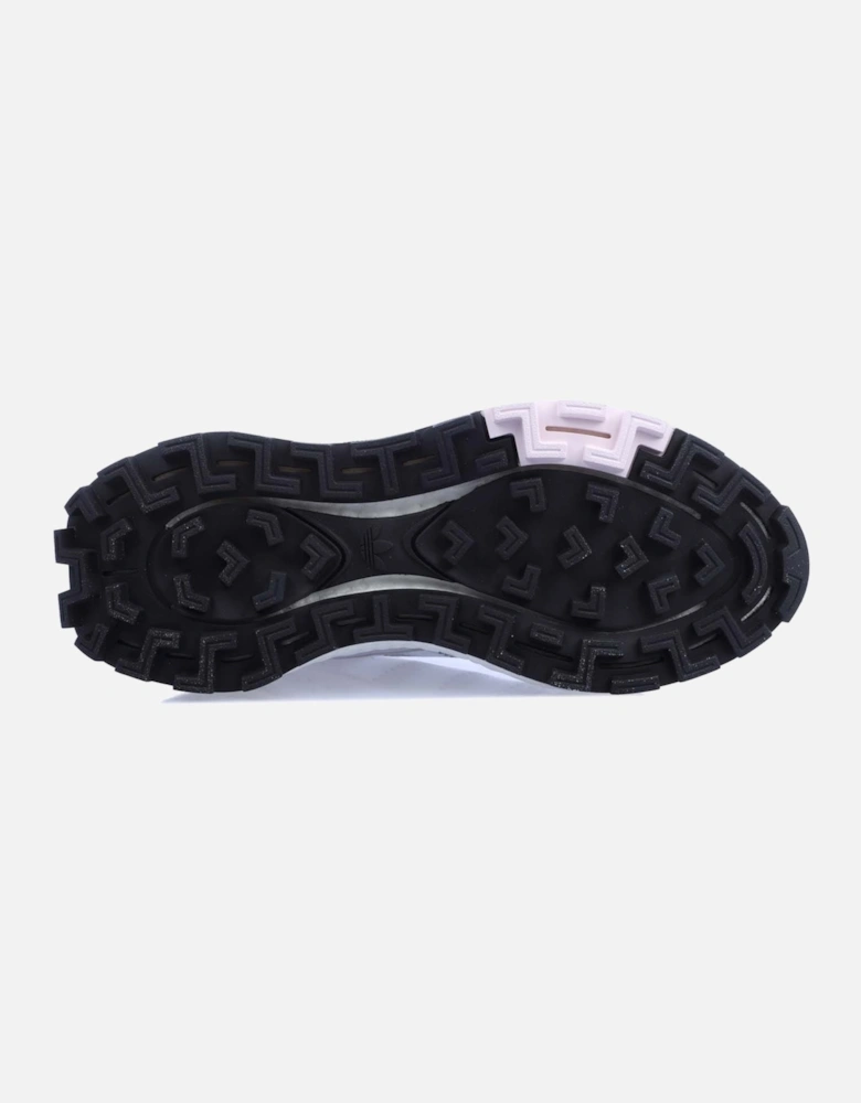 Womens Retropy P9 Trainers