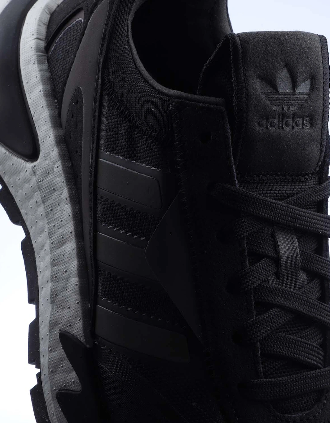 Retropy P9 Trainers