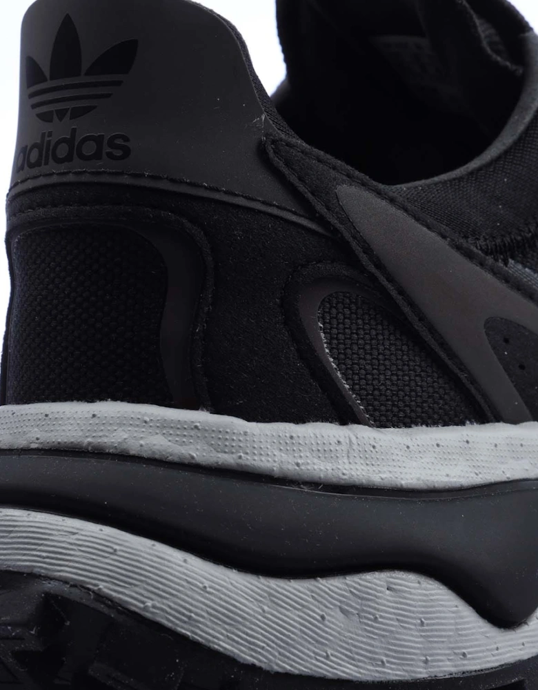 Retropy P9 Trainers