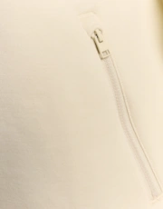 Thumbnail 5 of 6