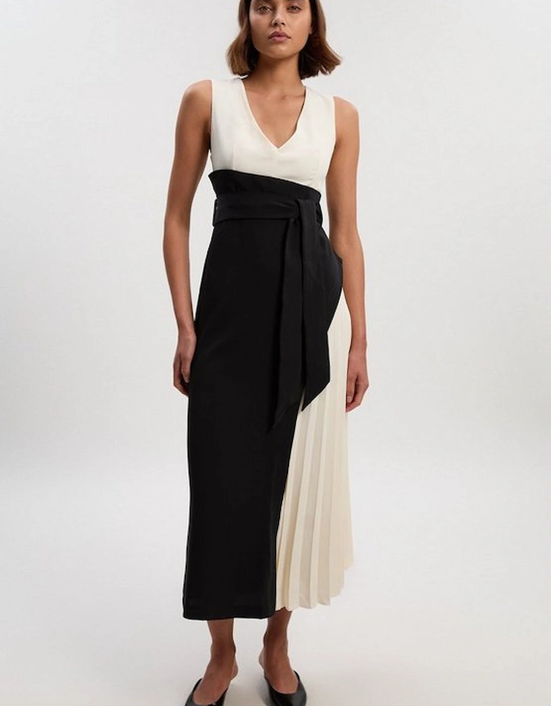 Soft Tailored Colour block Side Pleated Midi Dress, 2 of 1