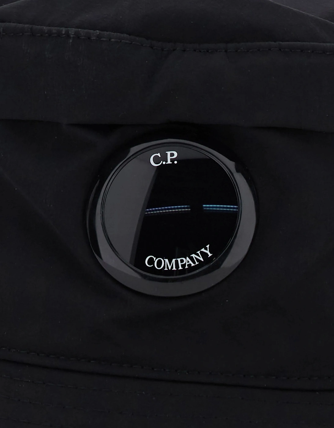CHROME R BUCKET HAT