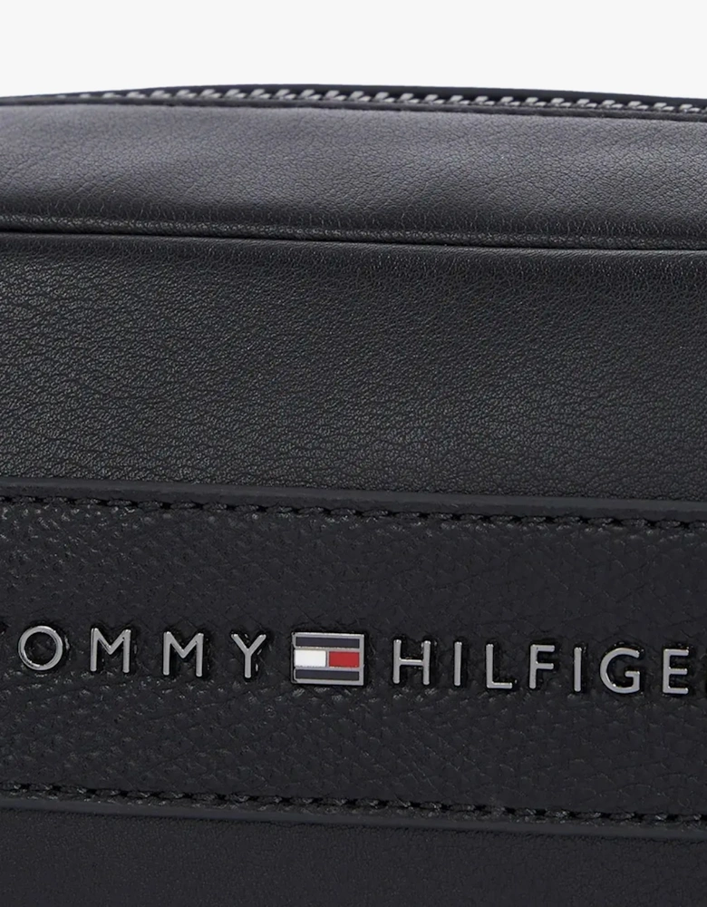 CORPORATE METAL LOGO Mens Washbag Black
