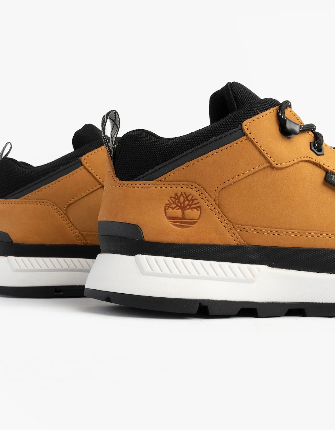 FIELD TREKKER Mens Sneakers Wheat