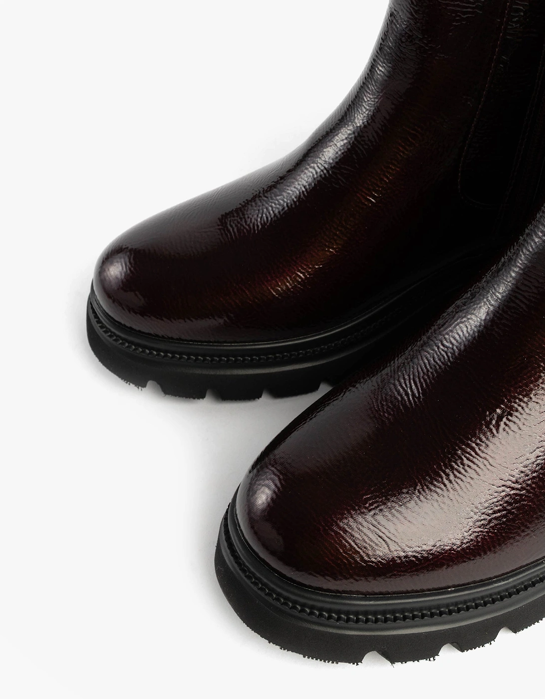 ZETA Womens Chelsea Boots Claret Patent