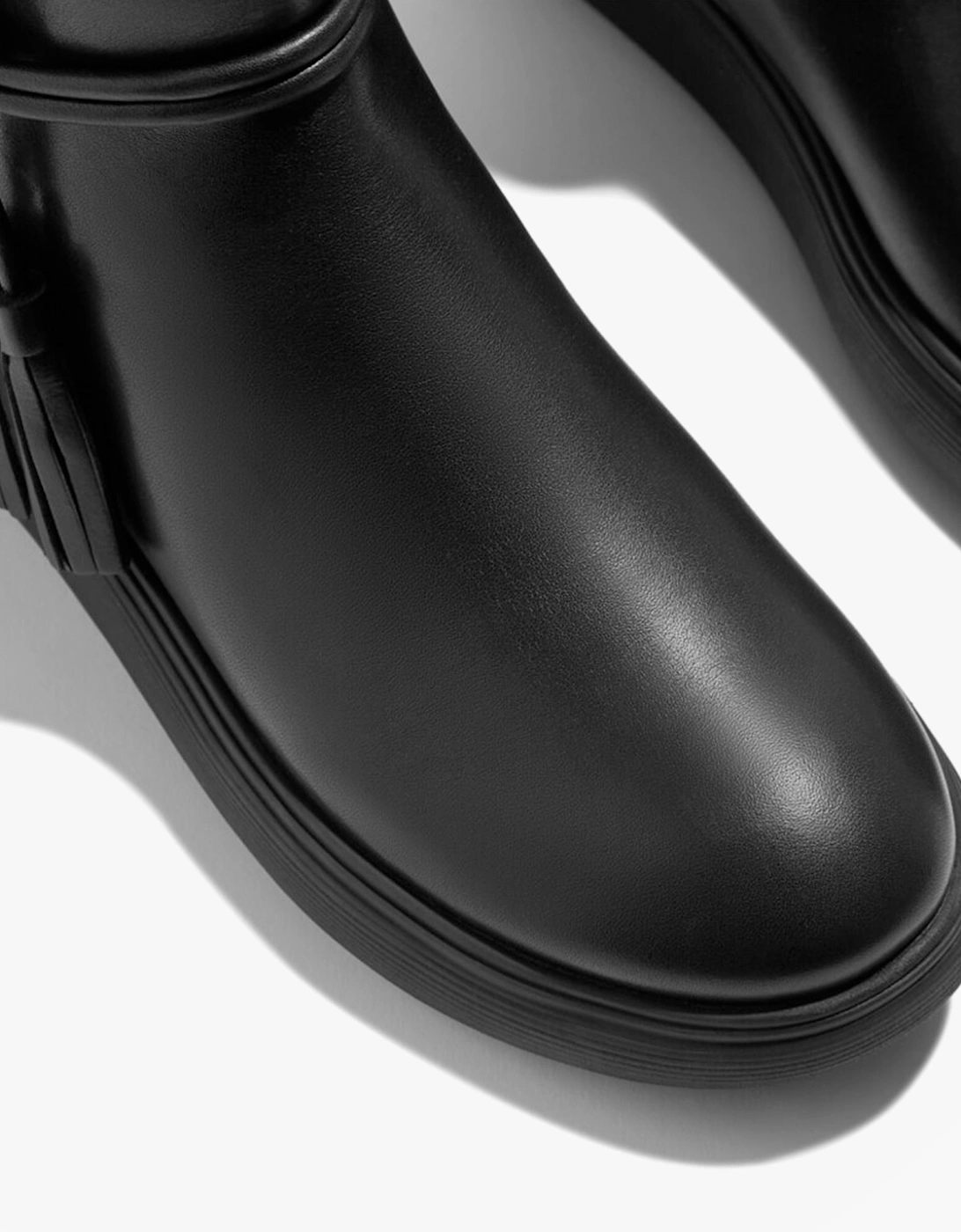 iQ-COMFF TASSEL LEATHER Ladies Short Boots All Black