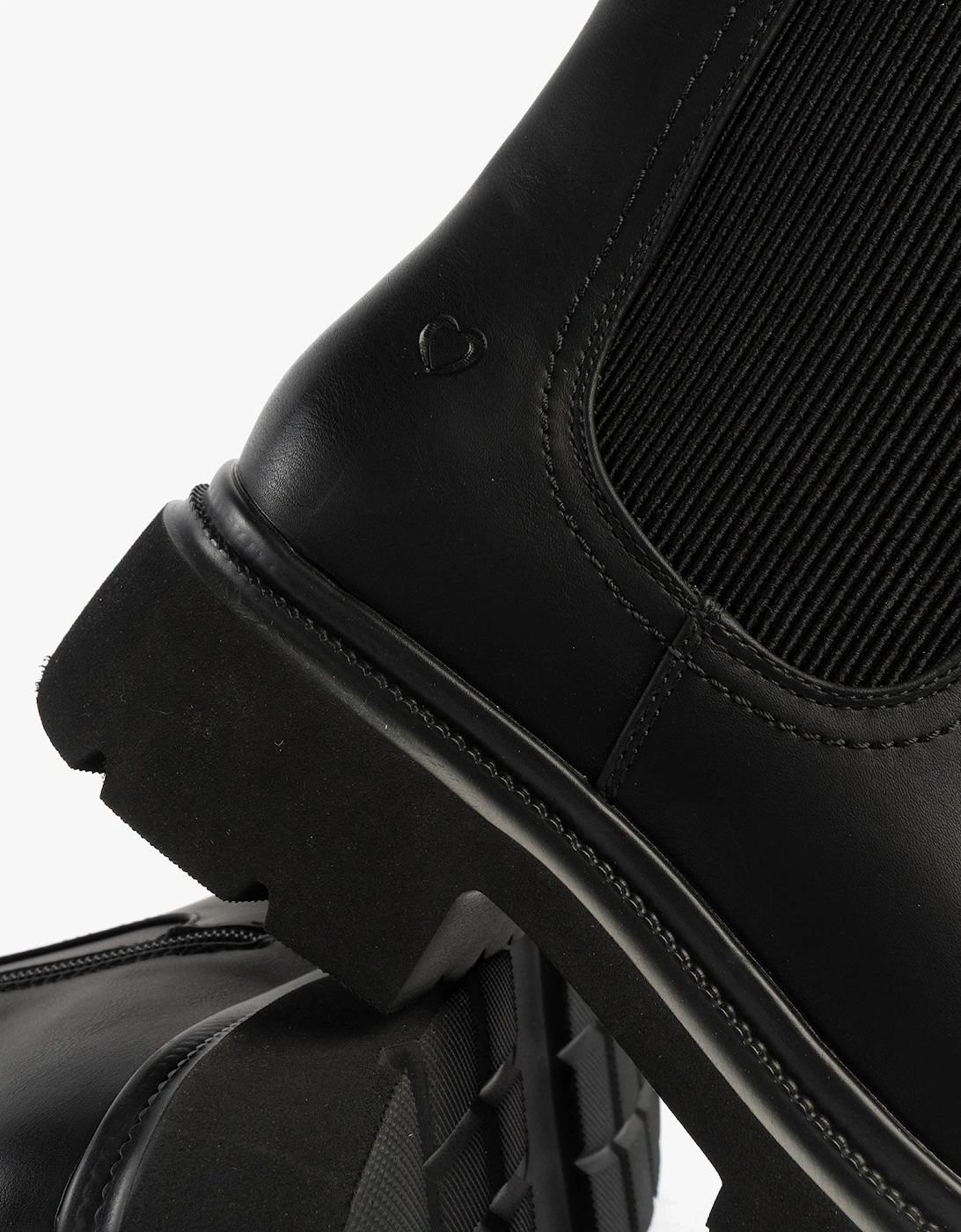 ZETA Womens Chelsea Boots Black