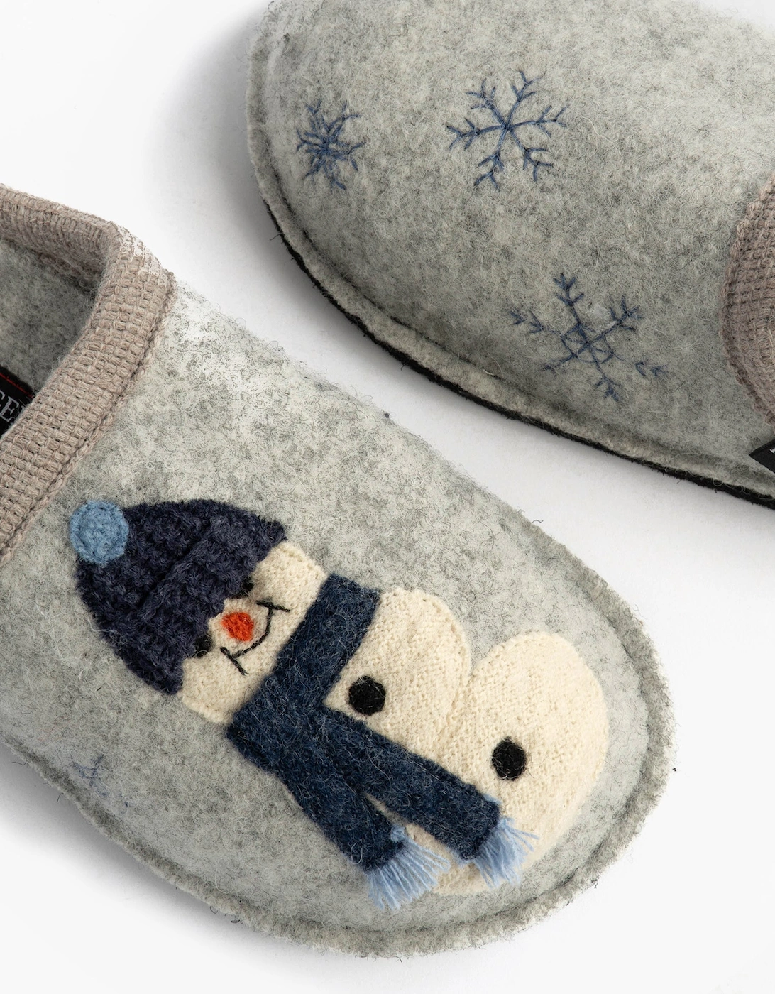 OLAF Womens Snowman Mule Slippers Light Grey