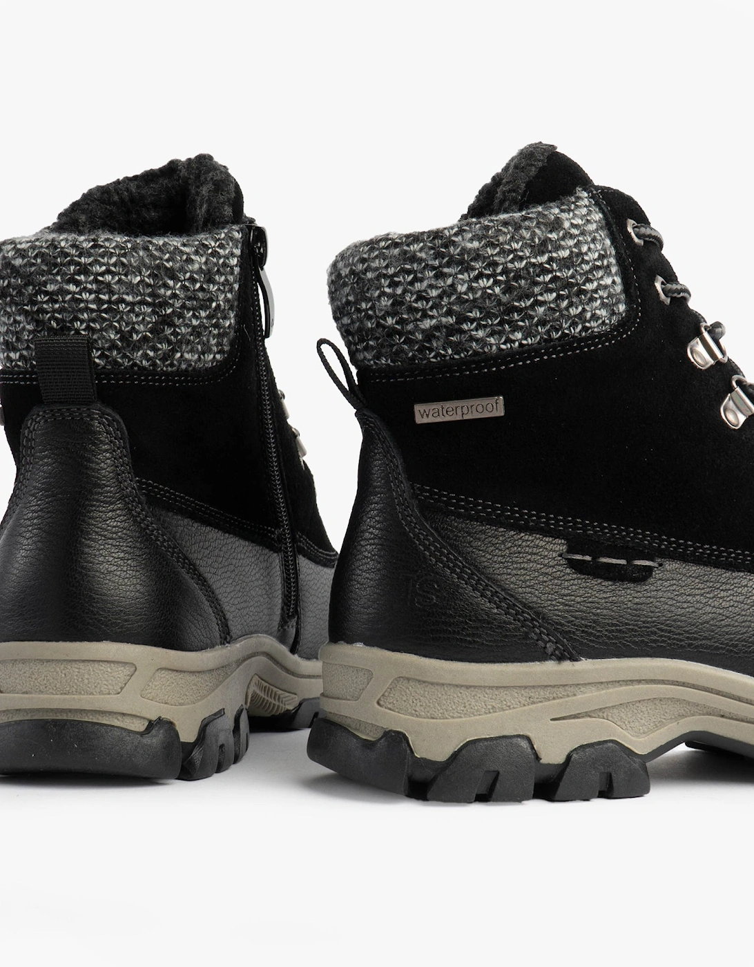WYNTER 02 Womens Waterproof Lace Up Boots Black
