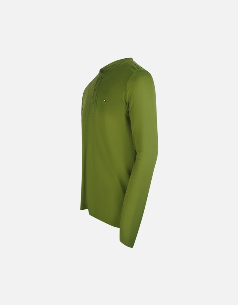 Putting Green Long Sleeve T-Shirt