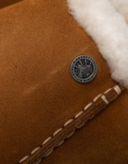 Thumbnail 6 of 6