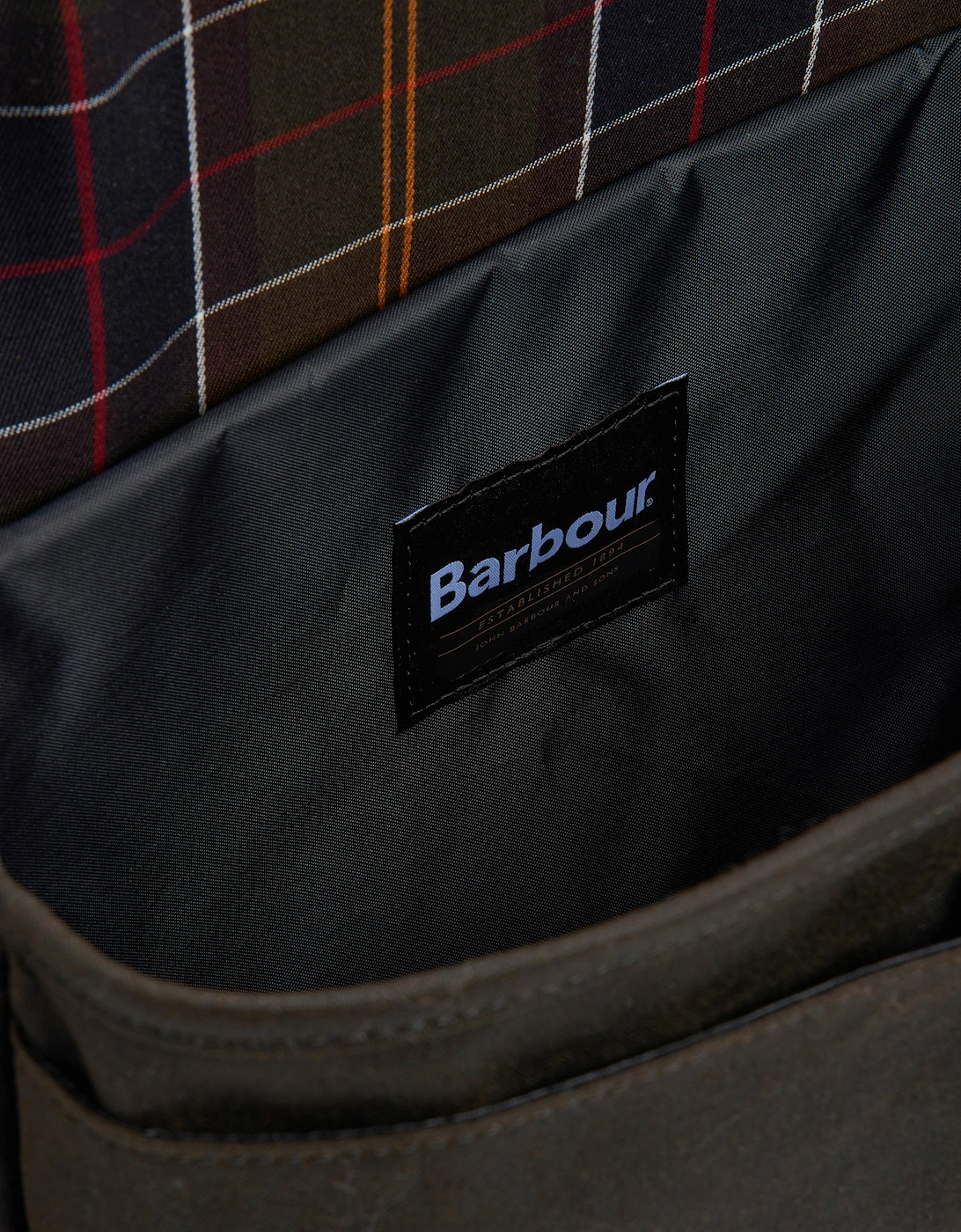 Field Wax Messenger Bag - Olive