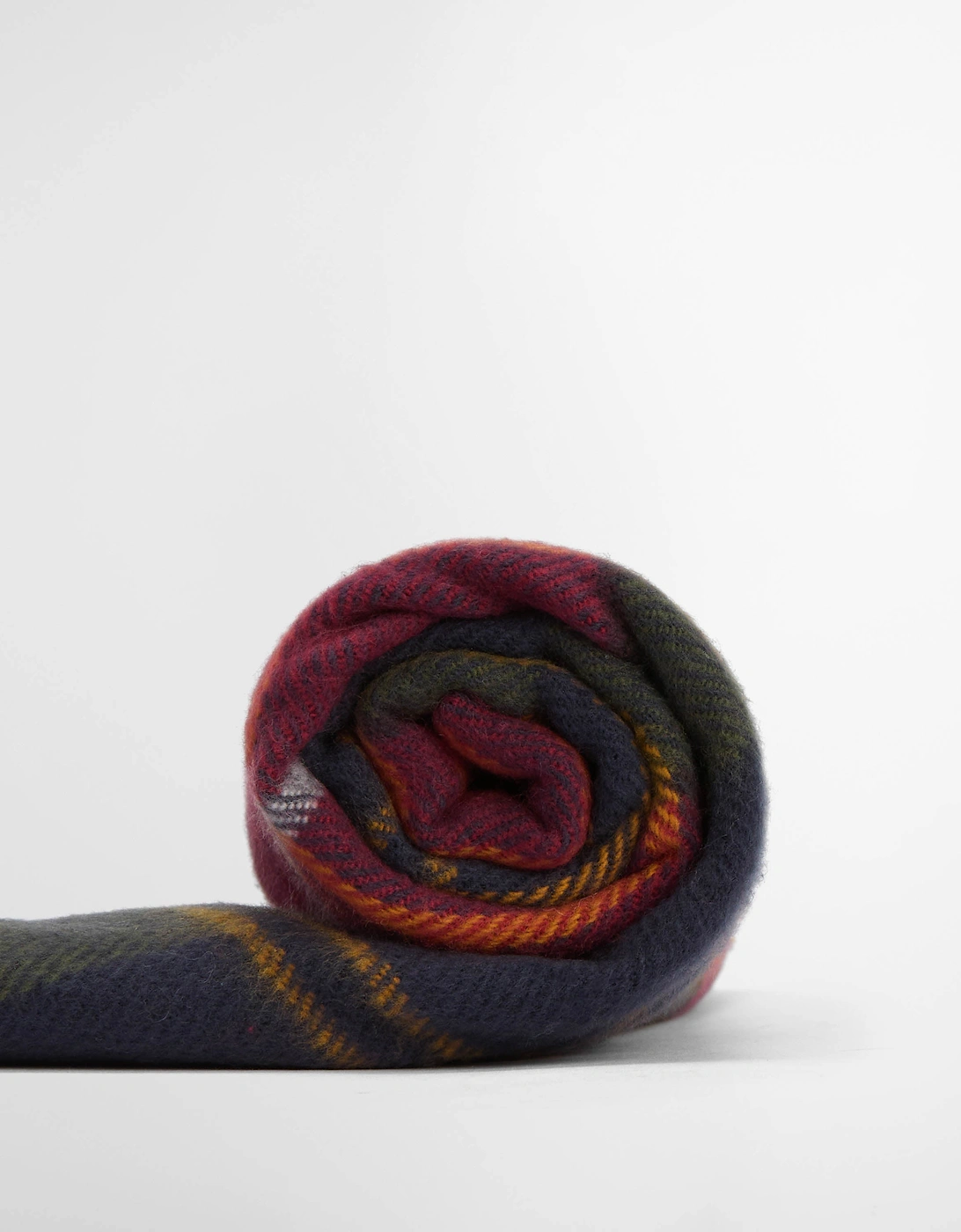 Mens Swinton Beanie & Galingale Scarf Gift Set - Winterberry Tartan