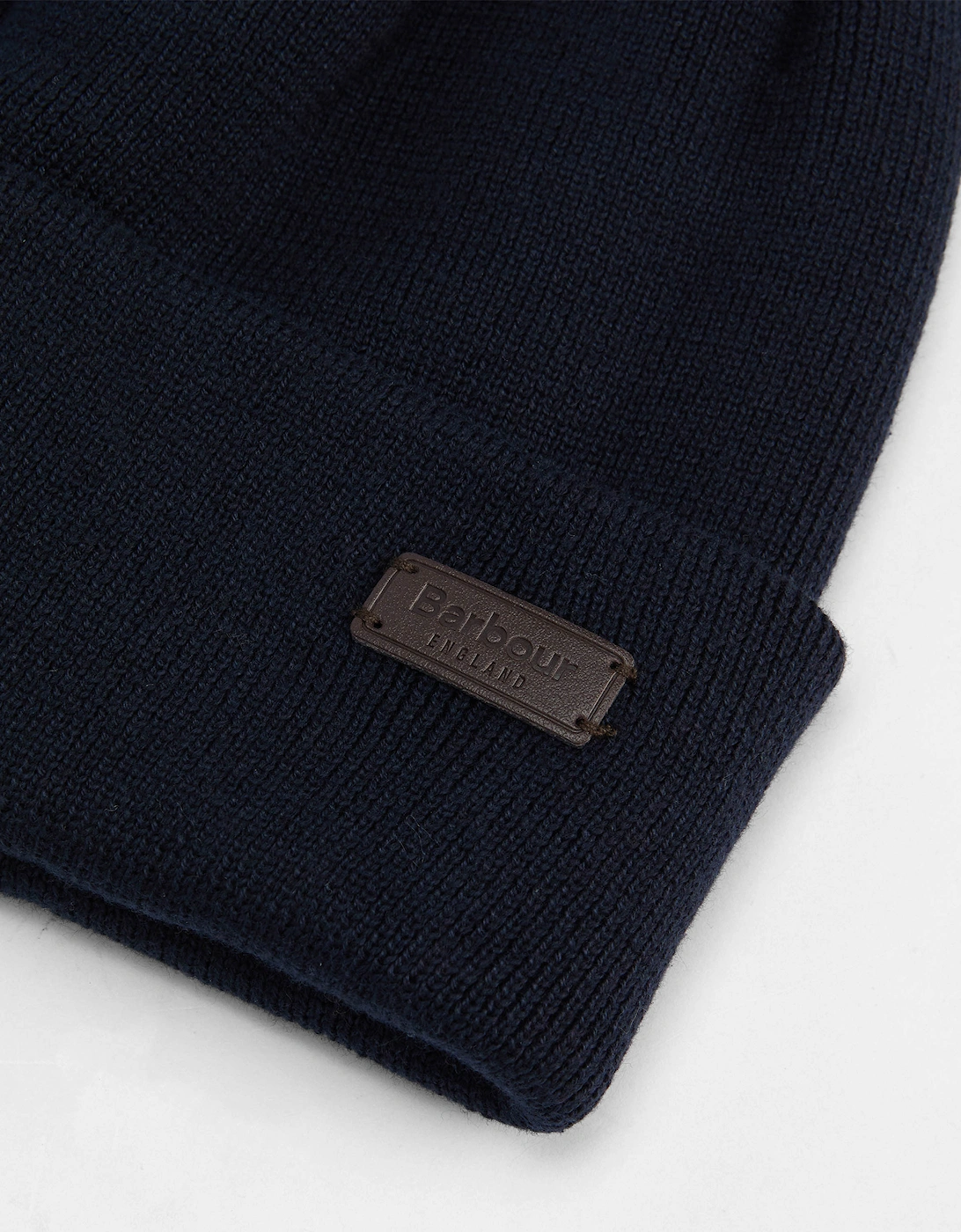 Mens Swinton Beanie & Galingale Scarf Gift Set - Winterberry Tartan