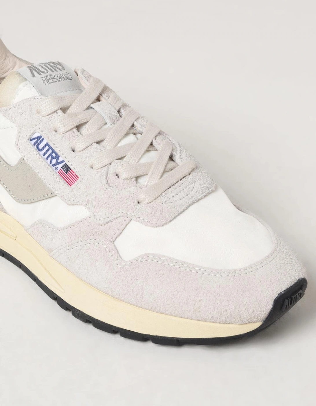 Medalist OffWhite Casual Sneakers