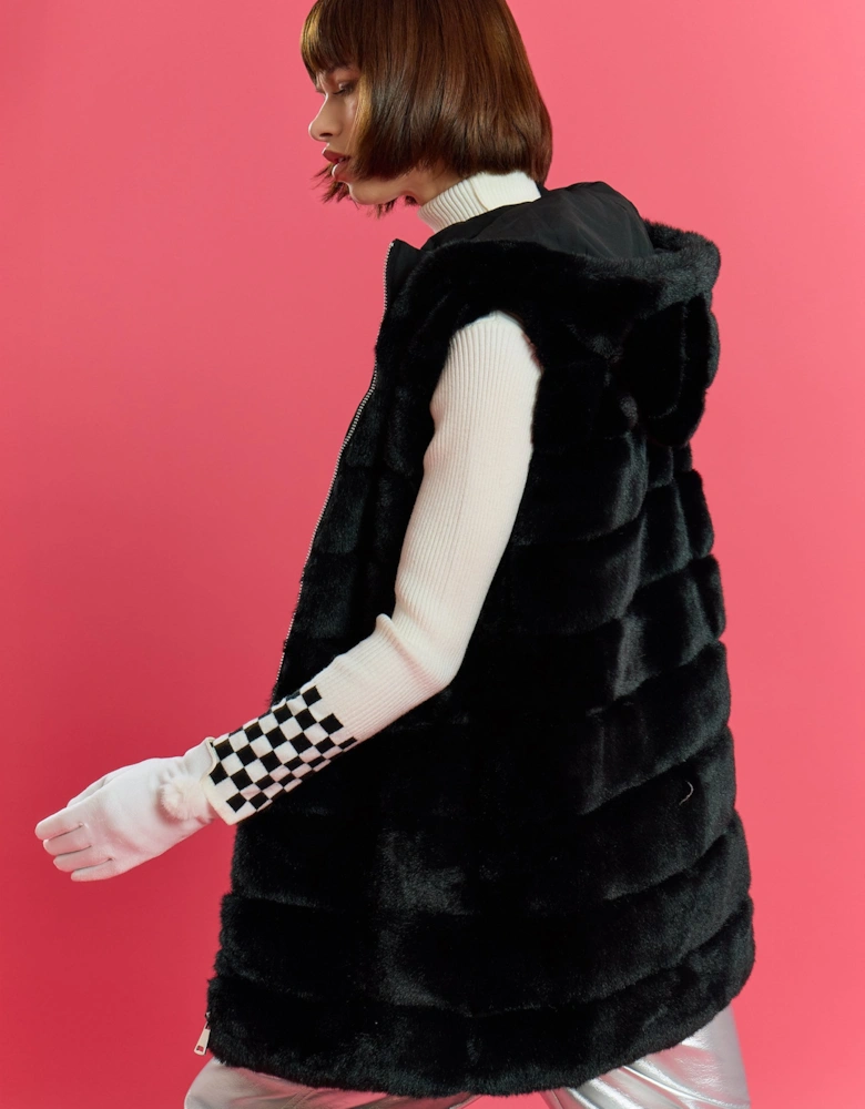 Black Faux Fur Hooded Gilet