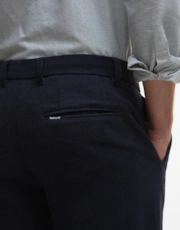 Thumbnail 2 of 4