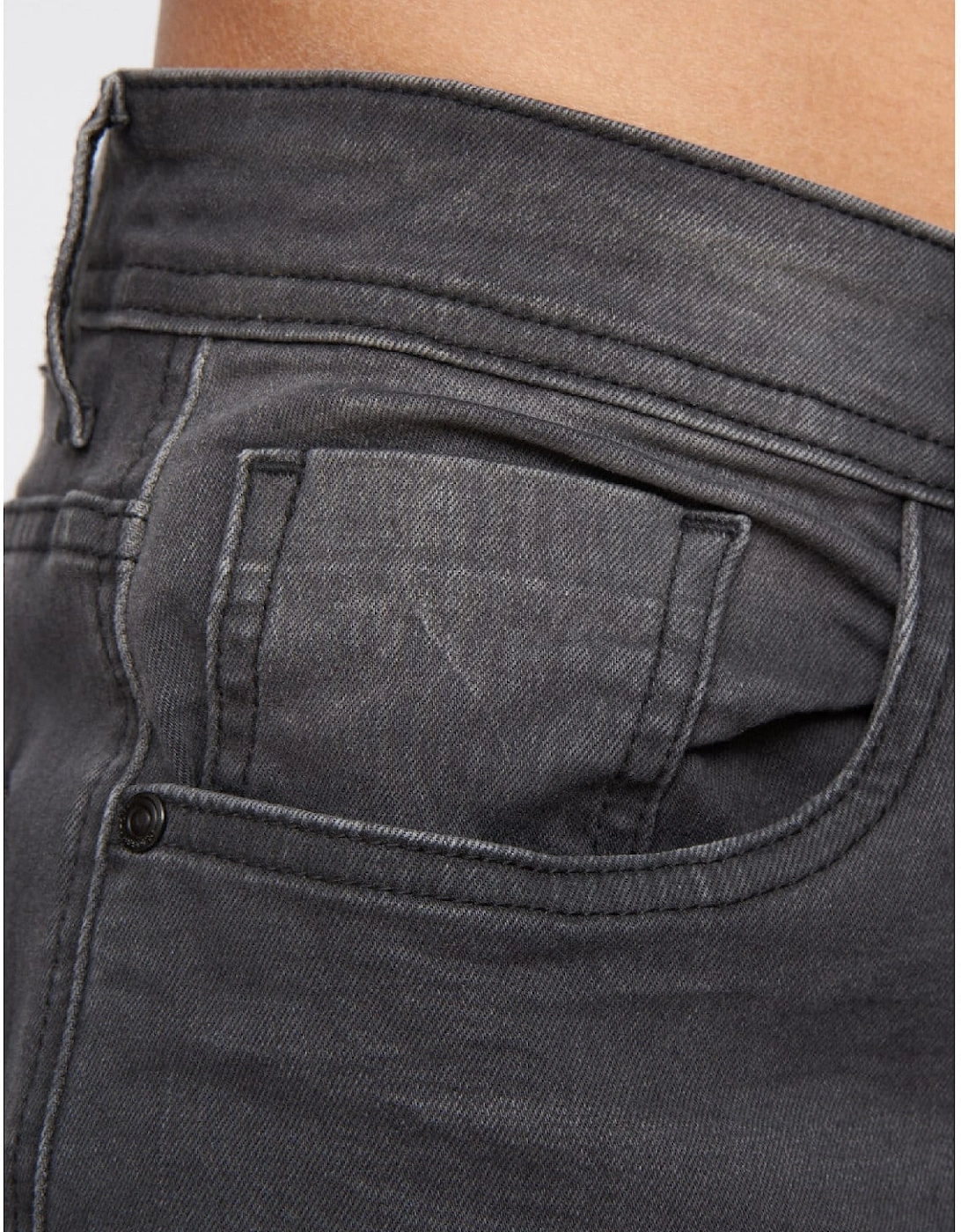 Malcom Slim-Fit Jeans
