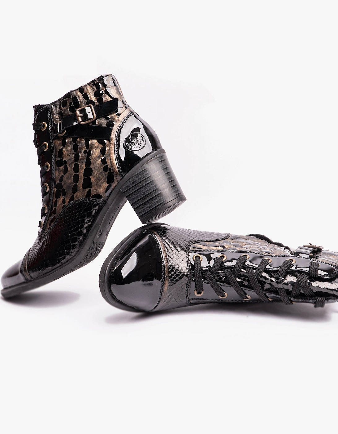 Y2032-00 Womens Boots Black