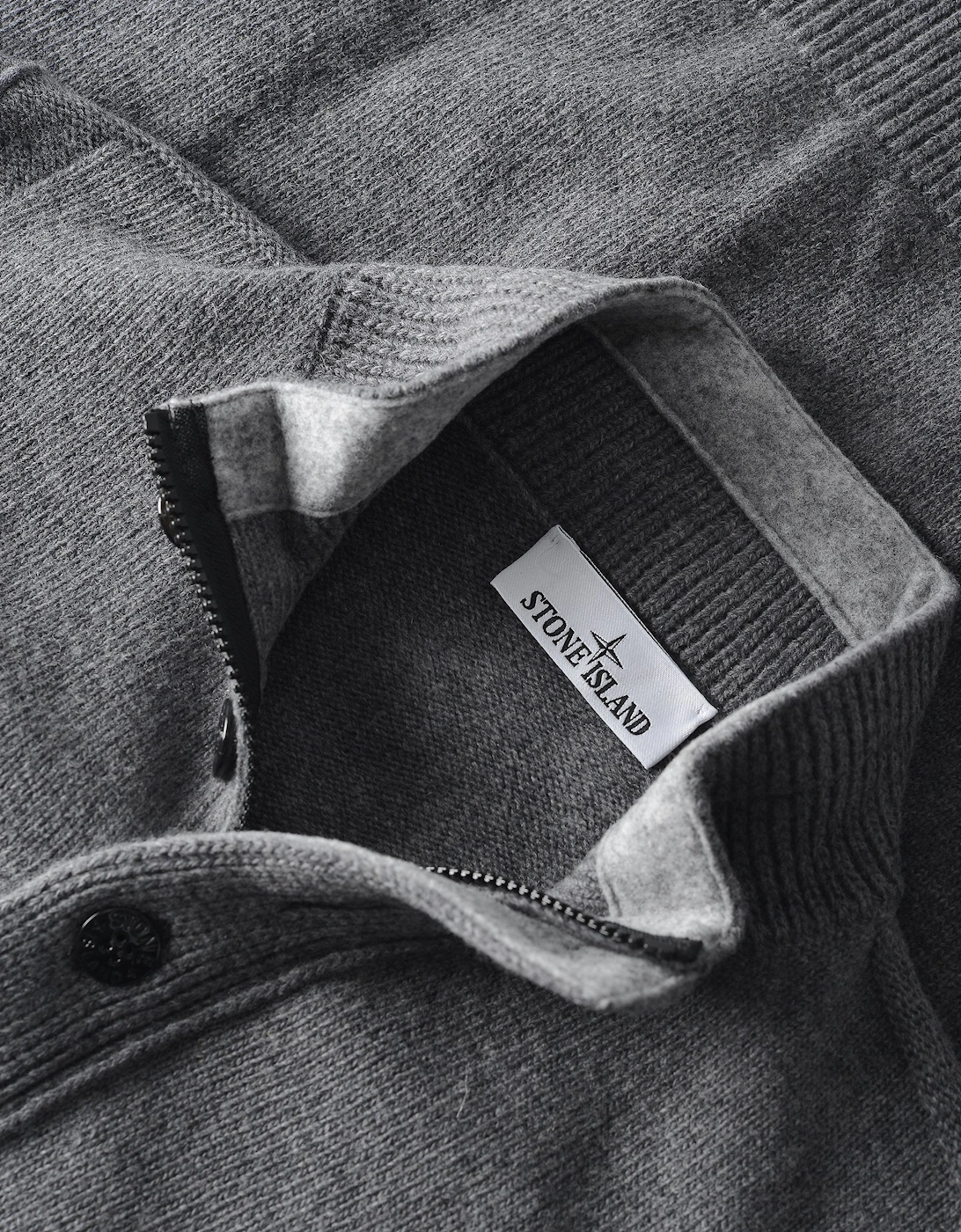 Quarter Button Sweater Grey