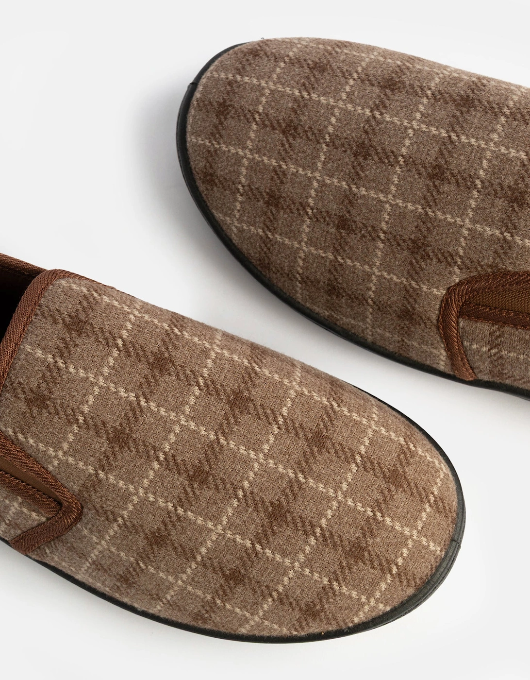 Jo & Joe GORDON Mens Full Slippers Checkered Brown