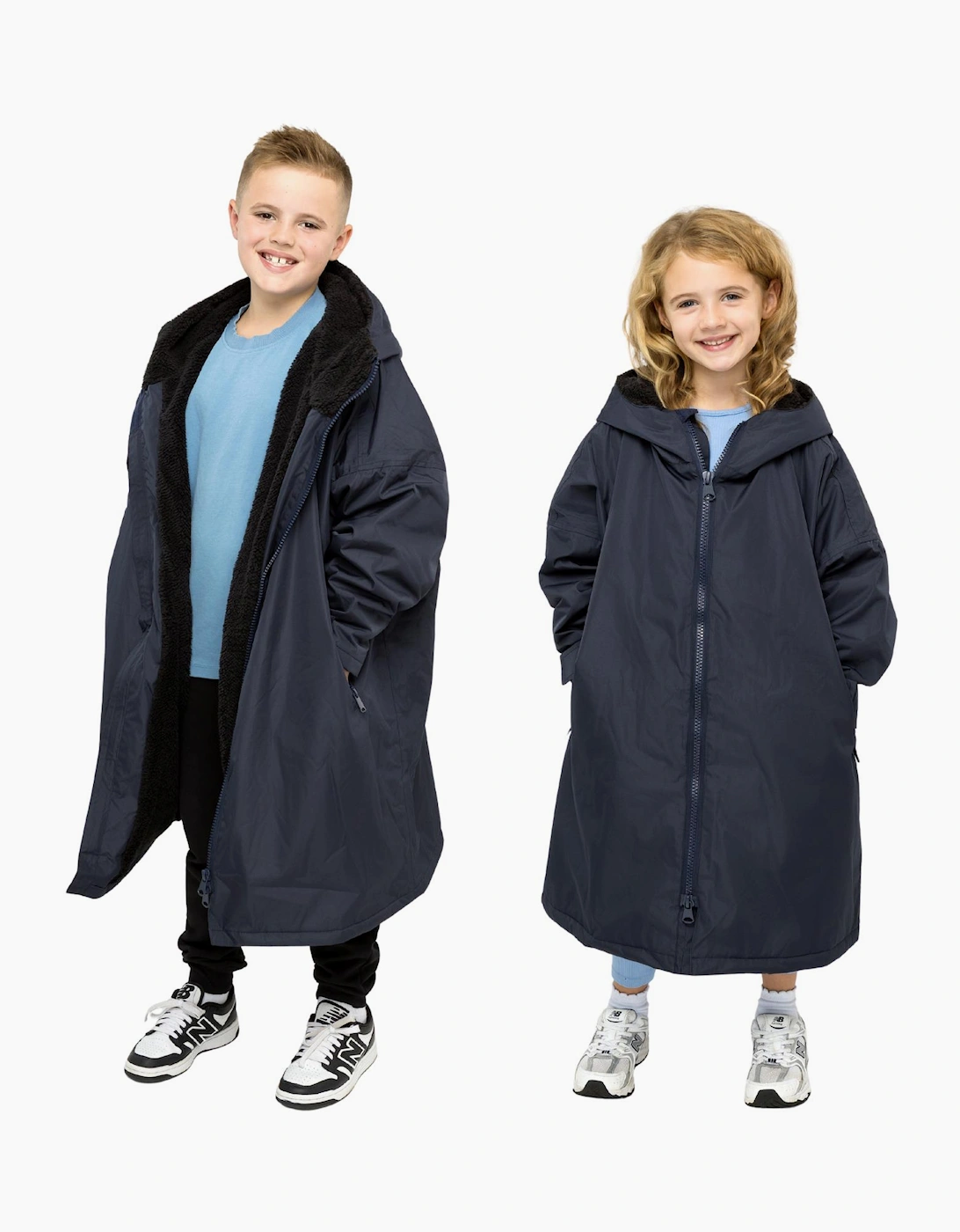 Snuggaroo Snuggaroo Kids Waterproof Hooded Changing Robe - Navy