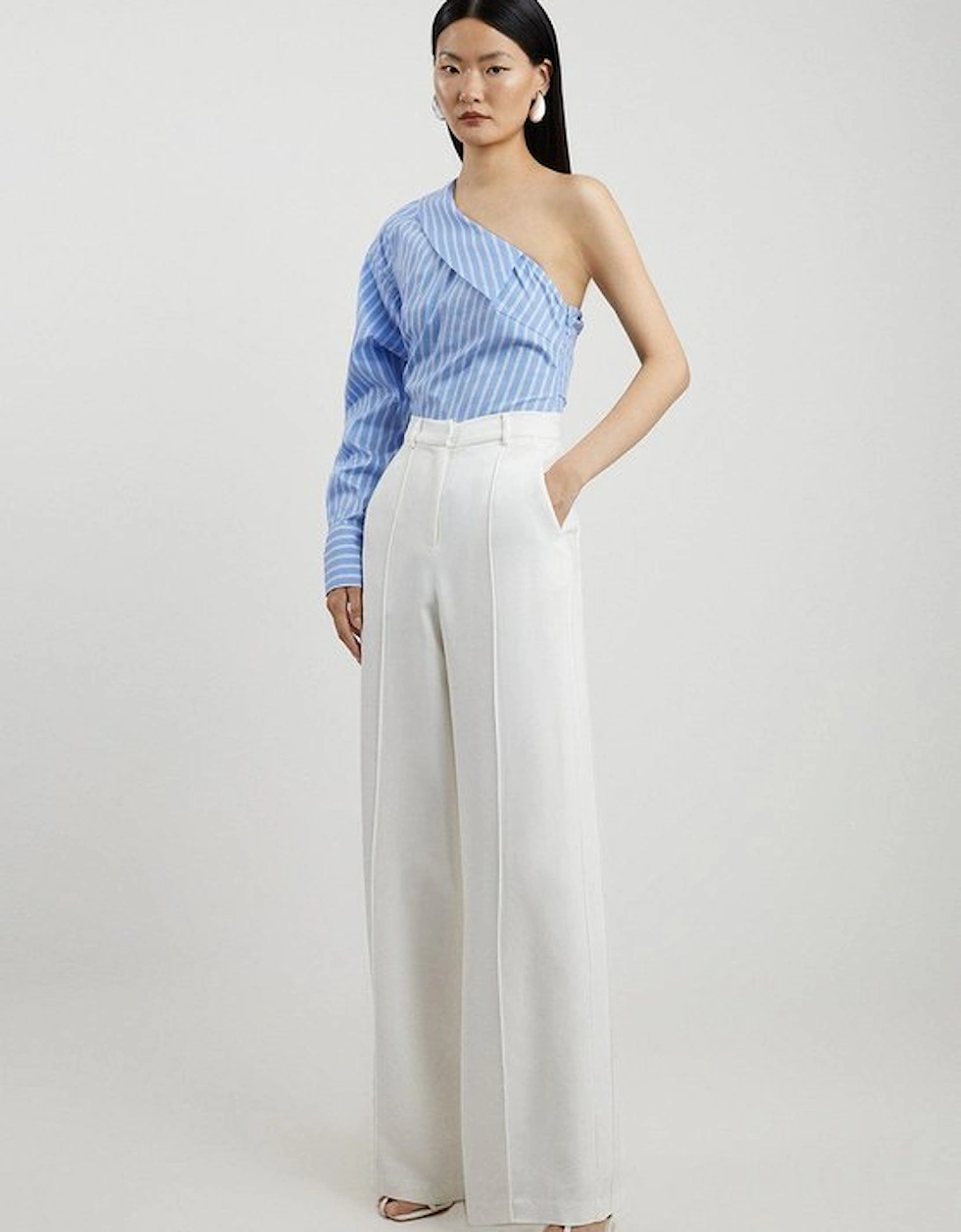 Petite Premium Woven Viscose Crepe Wide Leg Trouser, 4 of 3