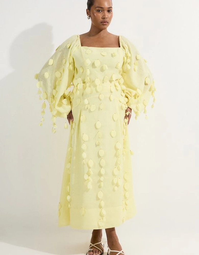 Plus Size Applique Balloon Sleeve Woven Top
