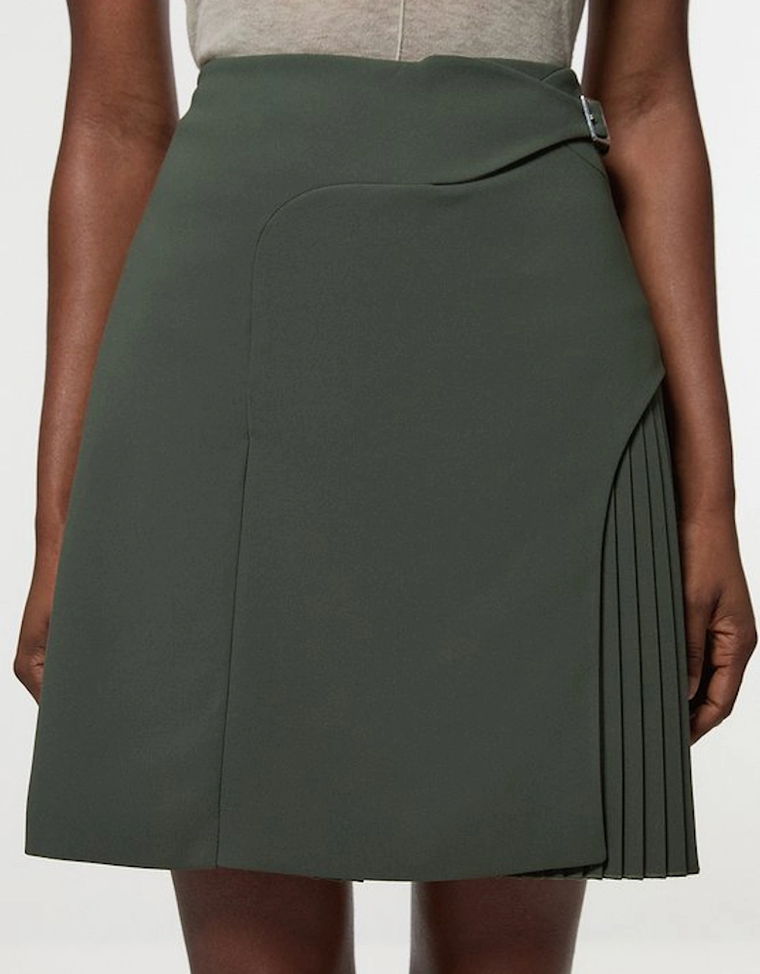 Tailored Buckle Detail Pleated Mini Skirt