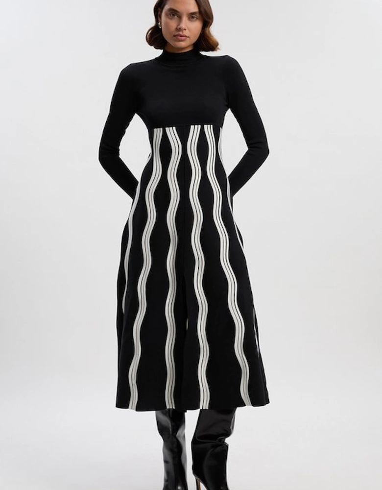 Contrast Wave Knit A-Line Knitted Long Sleeve Dress